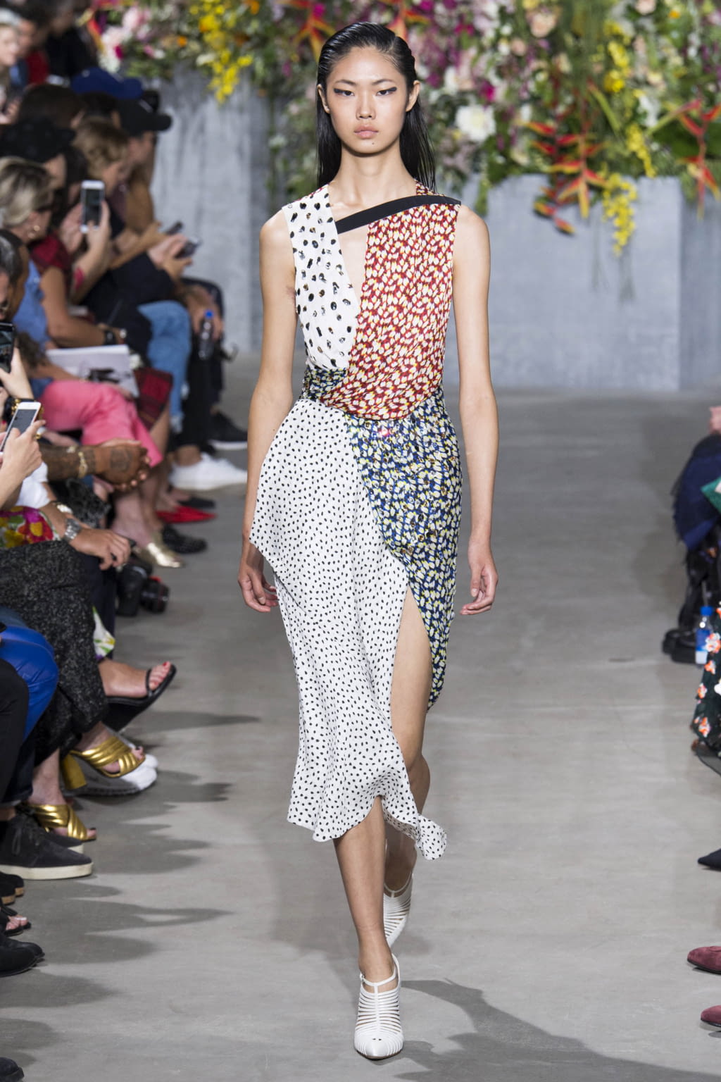 Fashion Week New York Spring/Summer 2018 look 12 from the Jason Wu collection womenswear