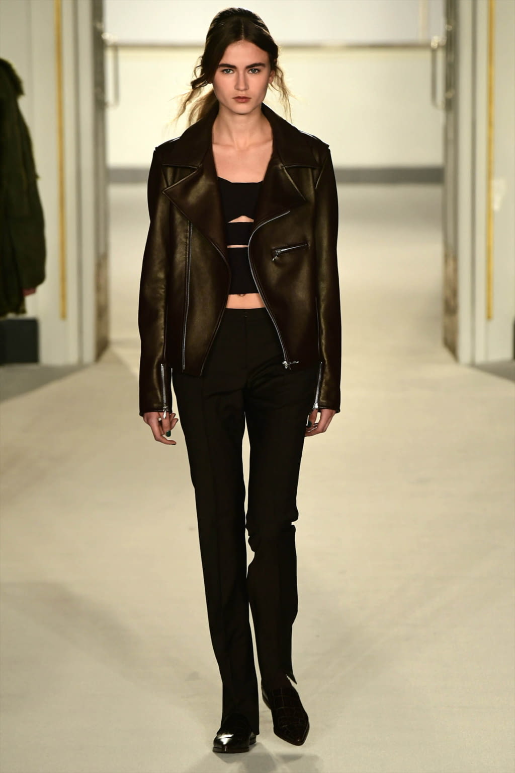 Fashion Week London Fall/Winter 2017 look 12 from the Jasper Conran collection womenswear