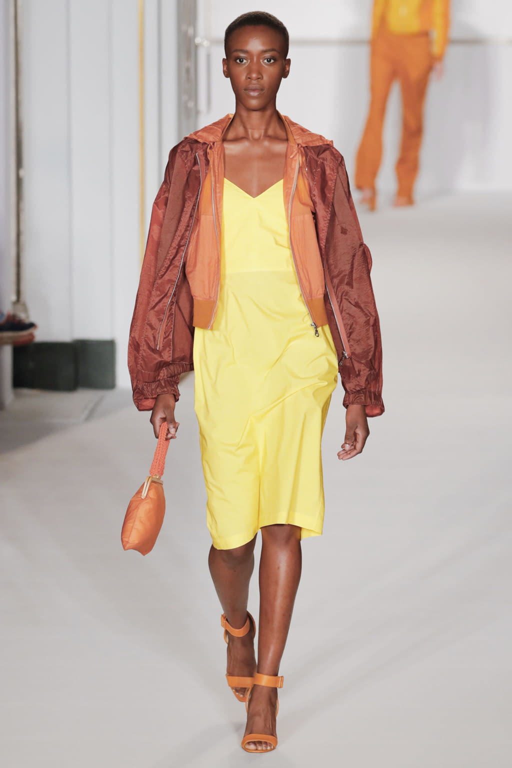 Fashion Week London Spring/Summer 2018 look 19 from the Jasper Conran collection 女装