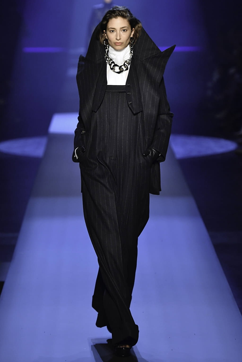 Fashion Week Paris Fall/Winter 2019 look 13 from the Jean Paul Gaultier collection couture