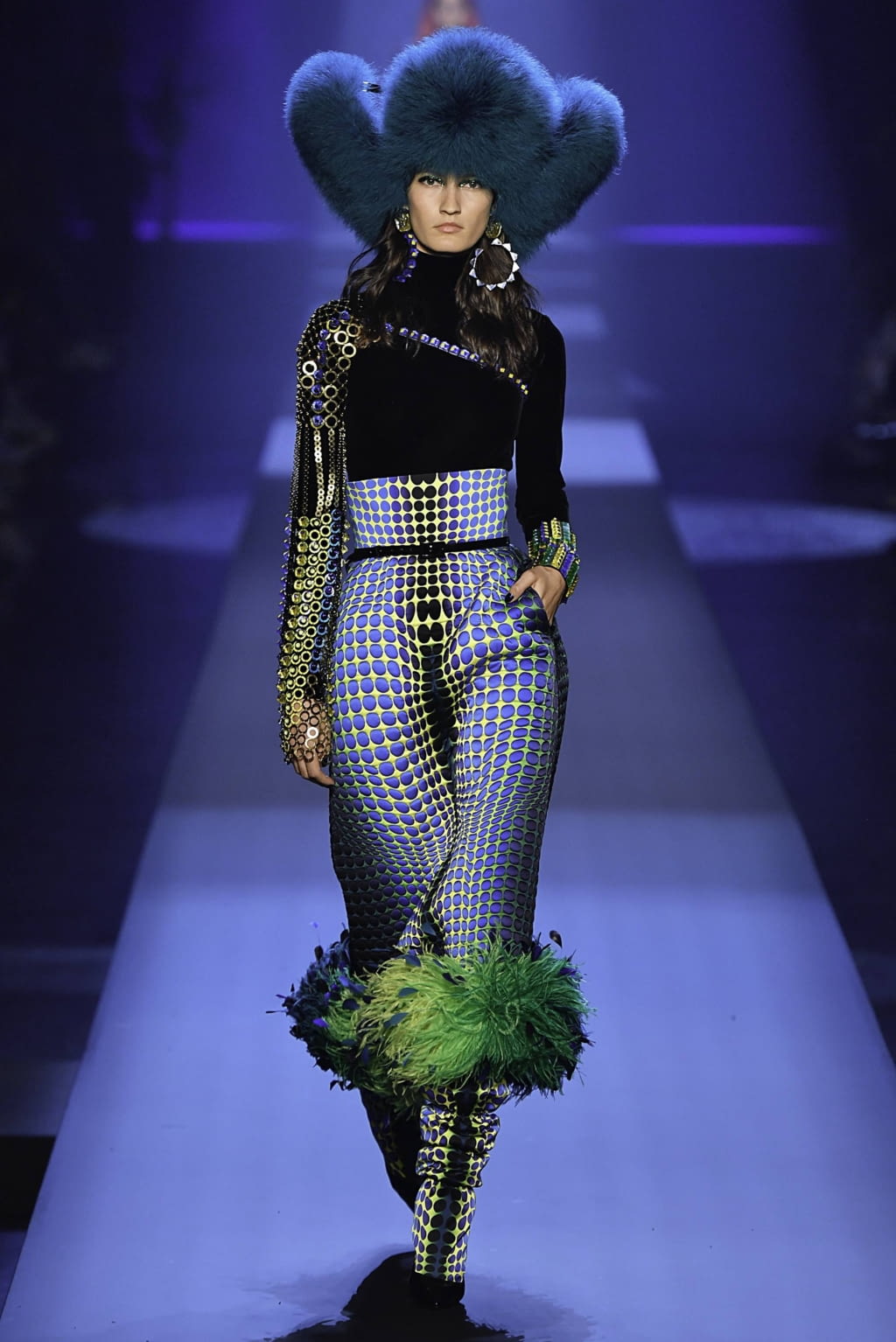 Fashion Week Paris Fall/Winter 2019 look 22 from the Jean Paul Gaultier collection couture