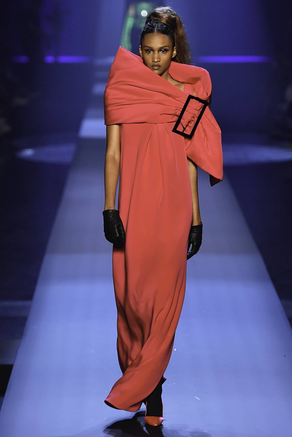 Fashion Week Paris Fall/Winter 2019 look 46 de la collection Jean Paul Gaultier couture