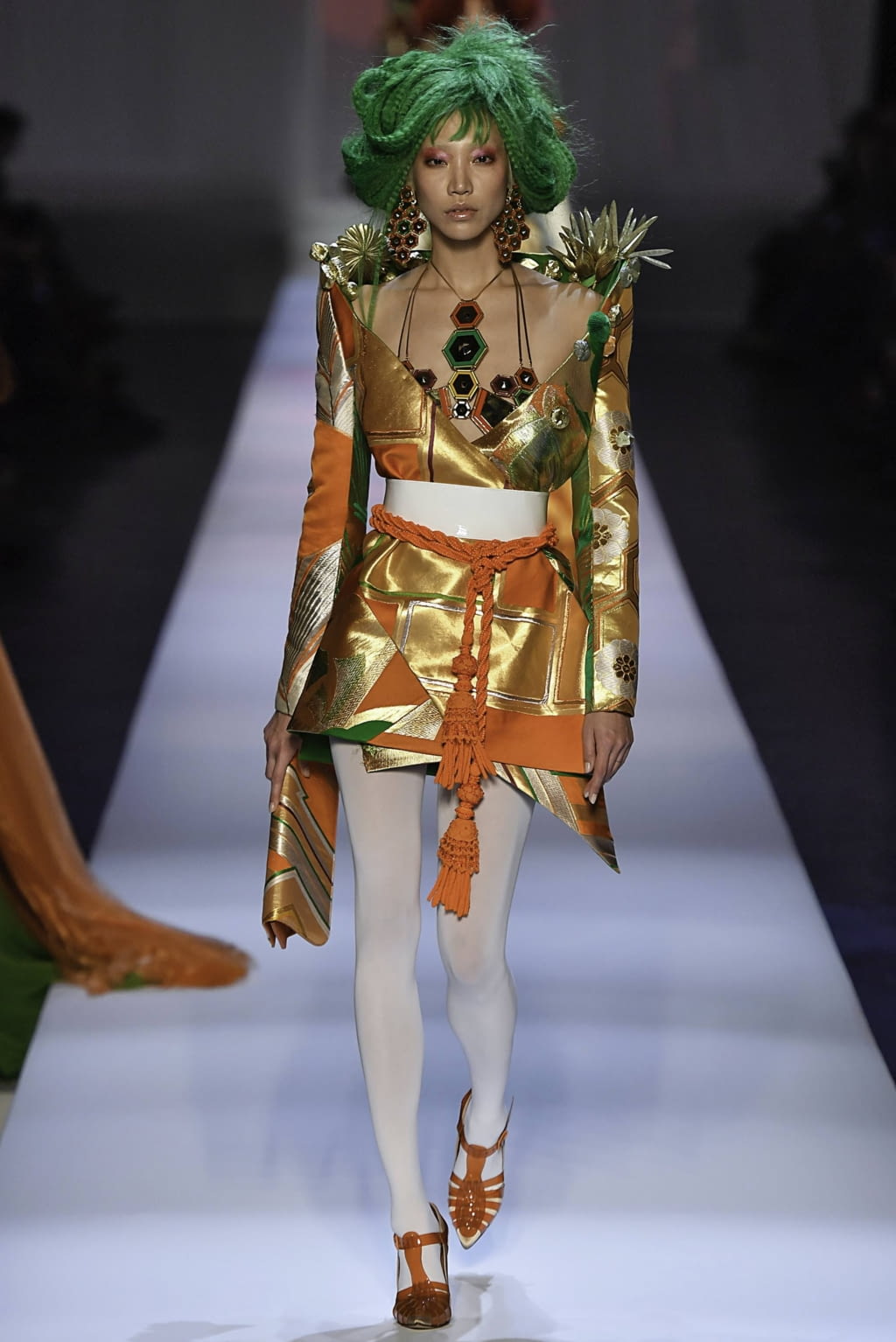 Fashion Week Paris Spring/Summer 2019 look 59 from the Jean Paul Gaultier collection couture