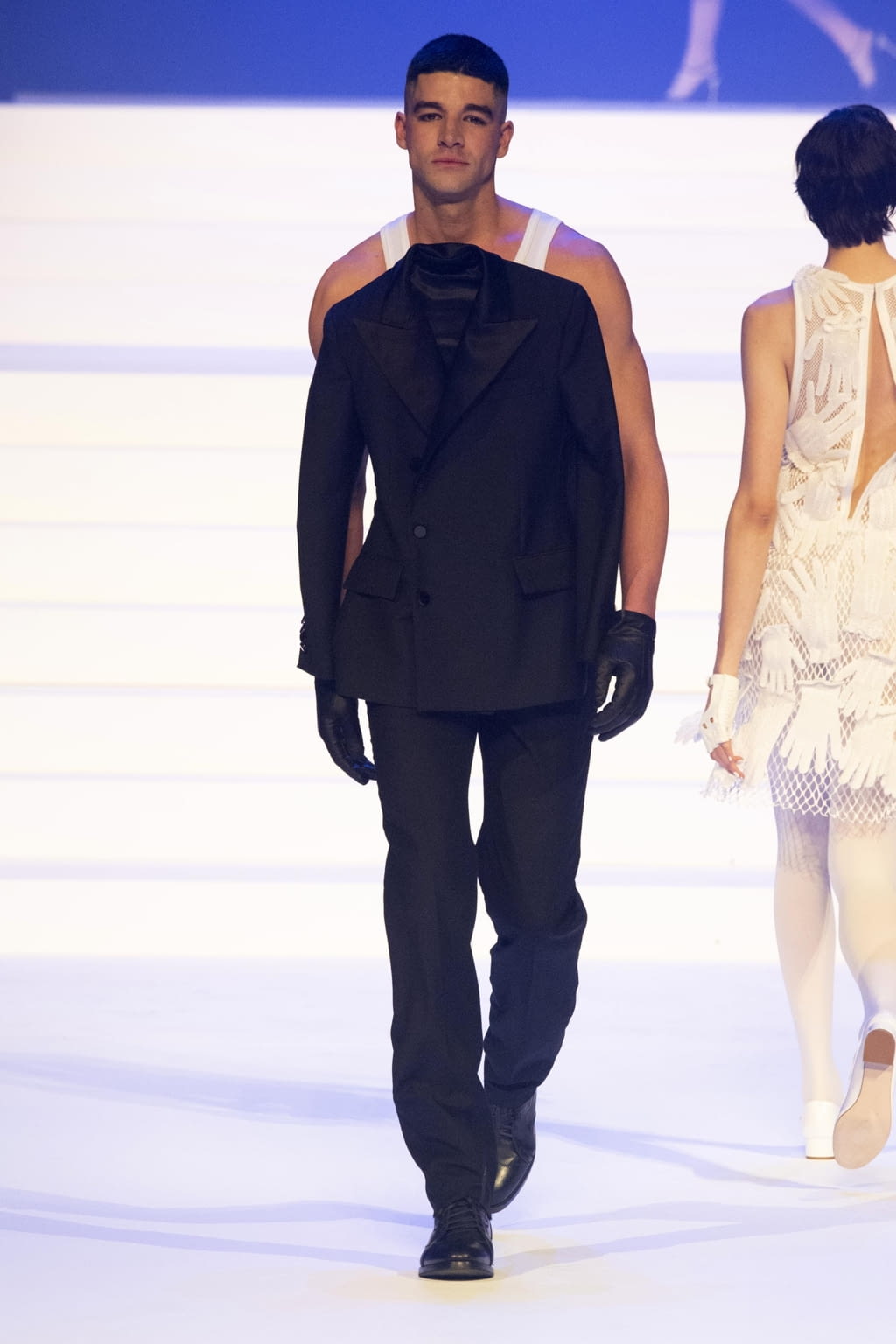 Fashion Week Paris Spring/Summer 2020 look 3 de la collection Jean Paul Gaultier couture