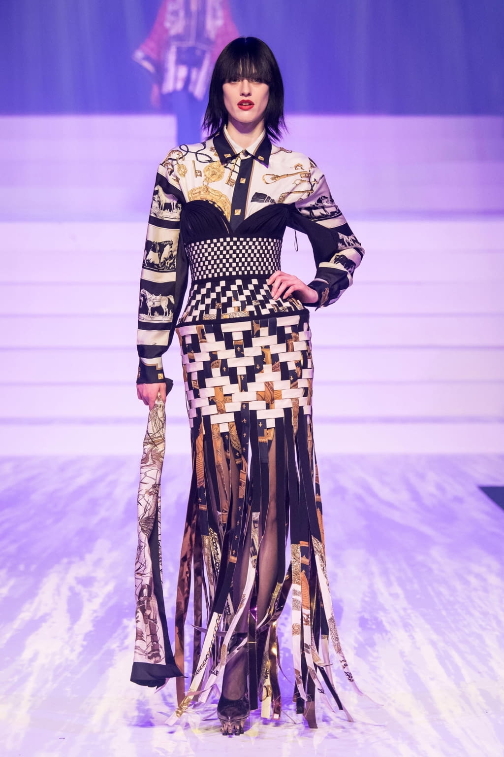 Fashion Week Paris Spring/Summer 2020 look 99 de la collection Jean Paul Gaultier couture