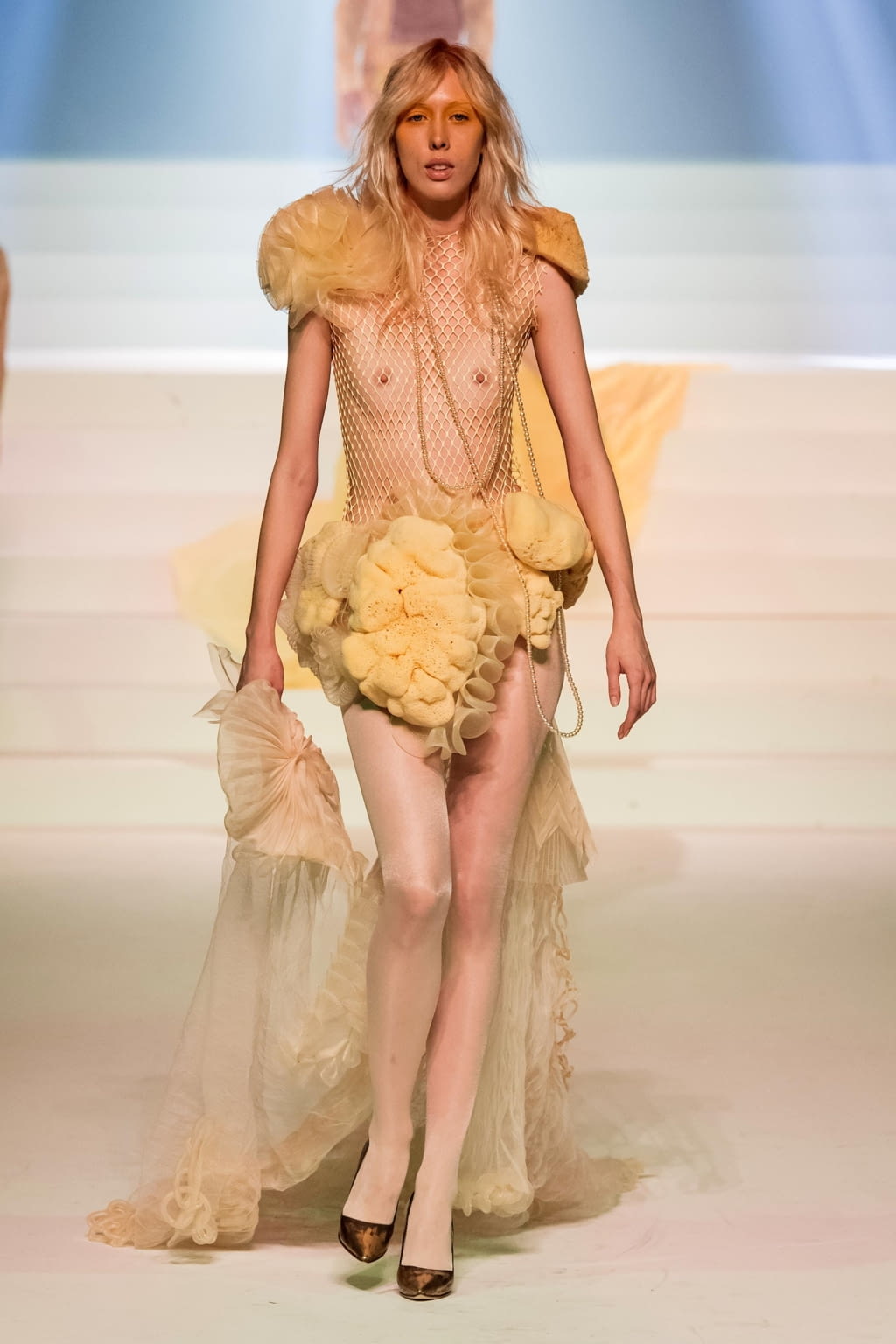 Fashion Week Paris Spring/Summer 2020 look 146 de la collection Jean Paul Gaultier couture