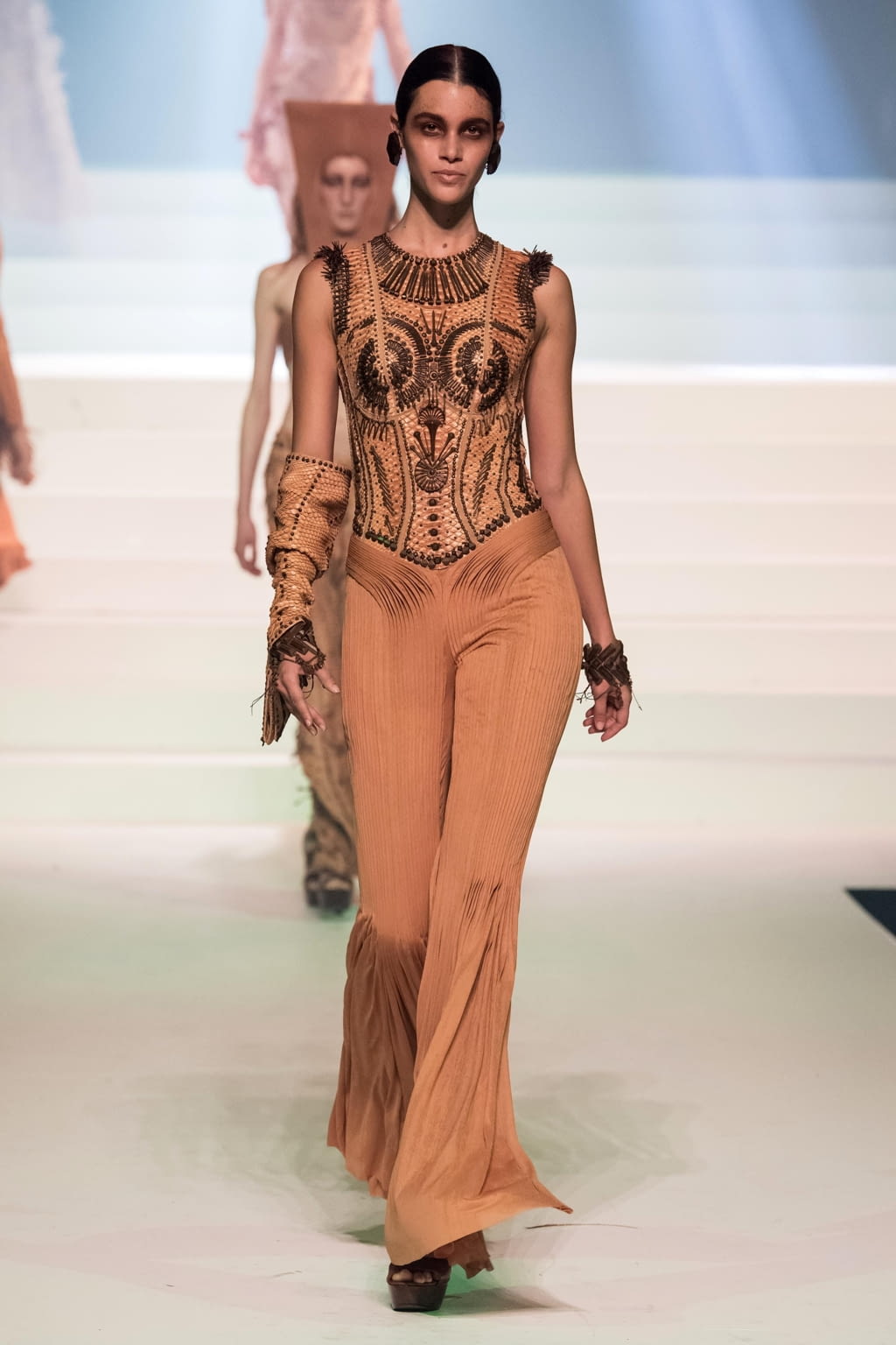 Fashion Week Paris Spring/Summer 2020 look 154 from the Jean Paul Gaultier collection 高级定制