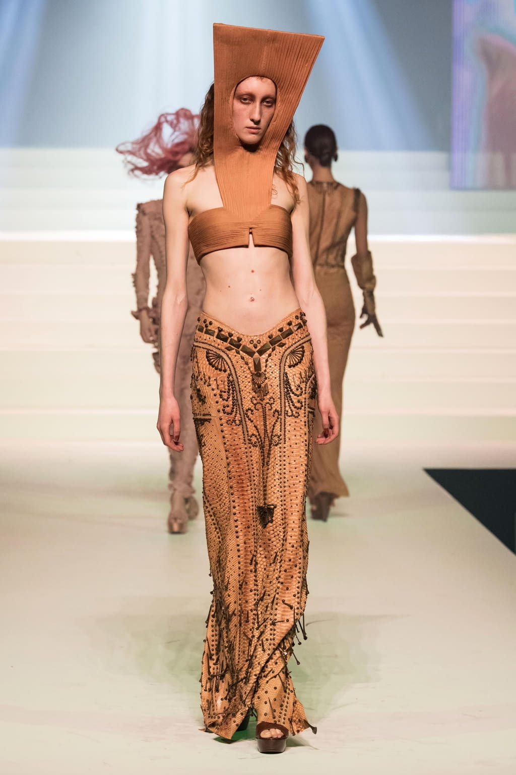Fashion Week Paris Spring/Summer 2020 look 155 de la collection Jean Paul Gaultier couture