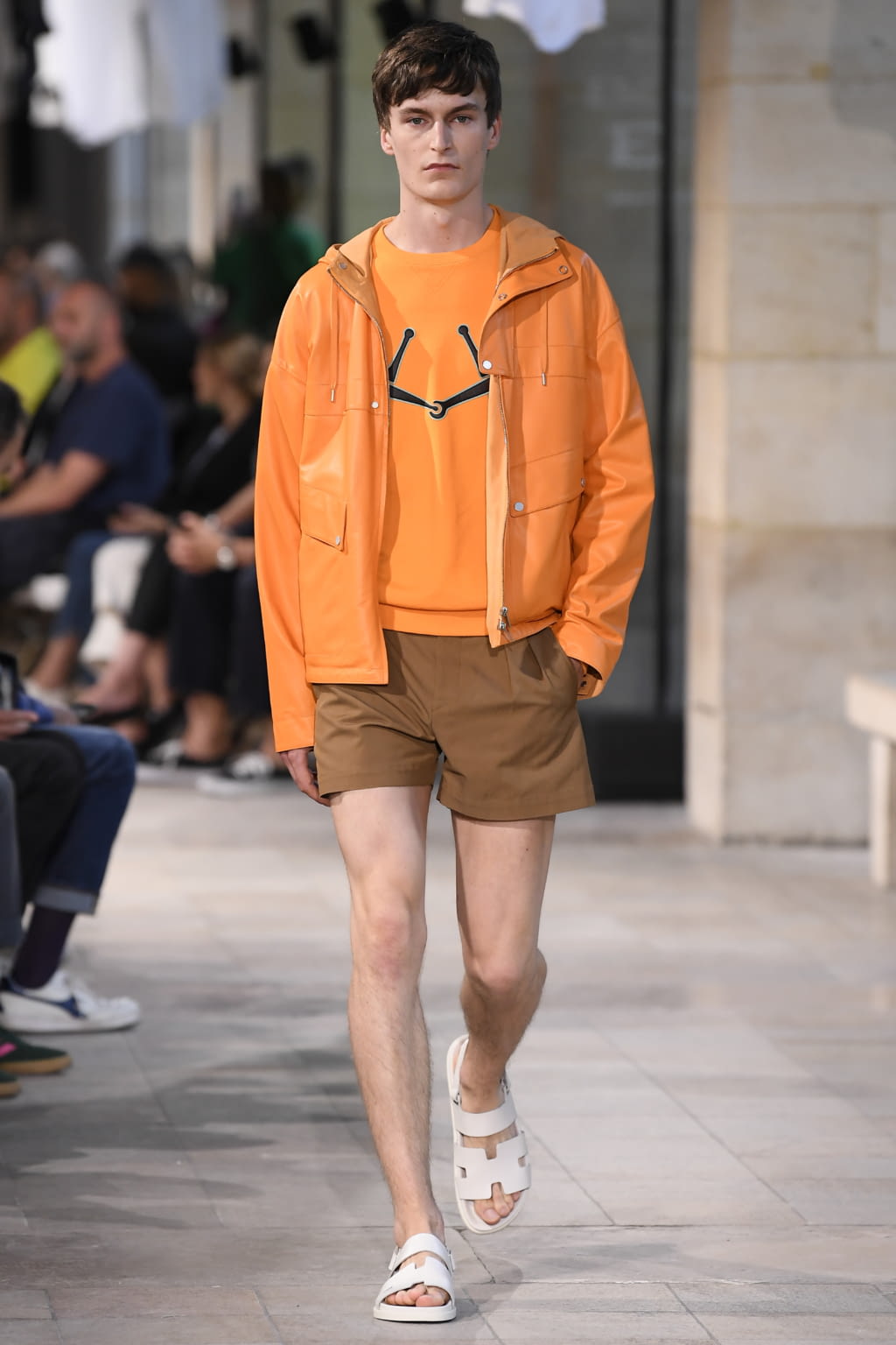 Fashion Week Paris Spring/Summer 2019 look 25 from the Hermès collection menswear