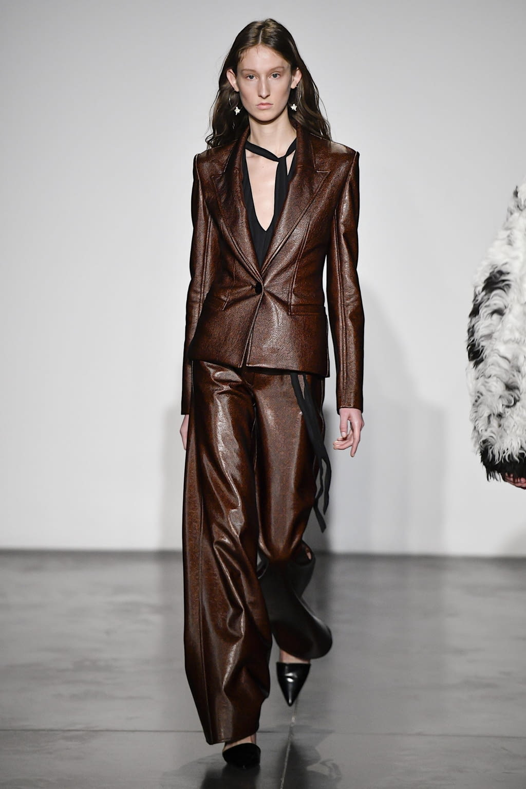 Fashion Week New York Fall/Winter 2020 look 11 from the Jeffrey Dodd collection womenswear