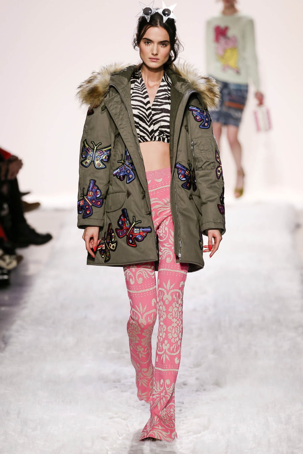 Fashion Week New York Fall/Winter 2017 look 14 from the Jeremy Scott collection womenswear