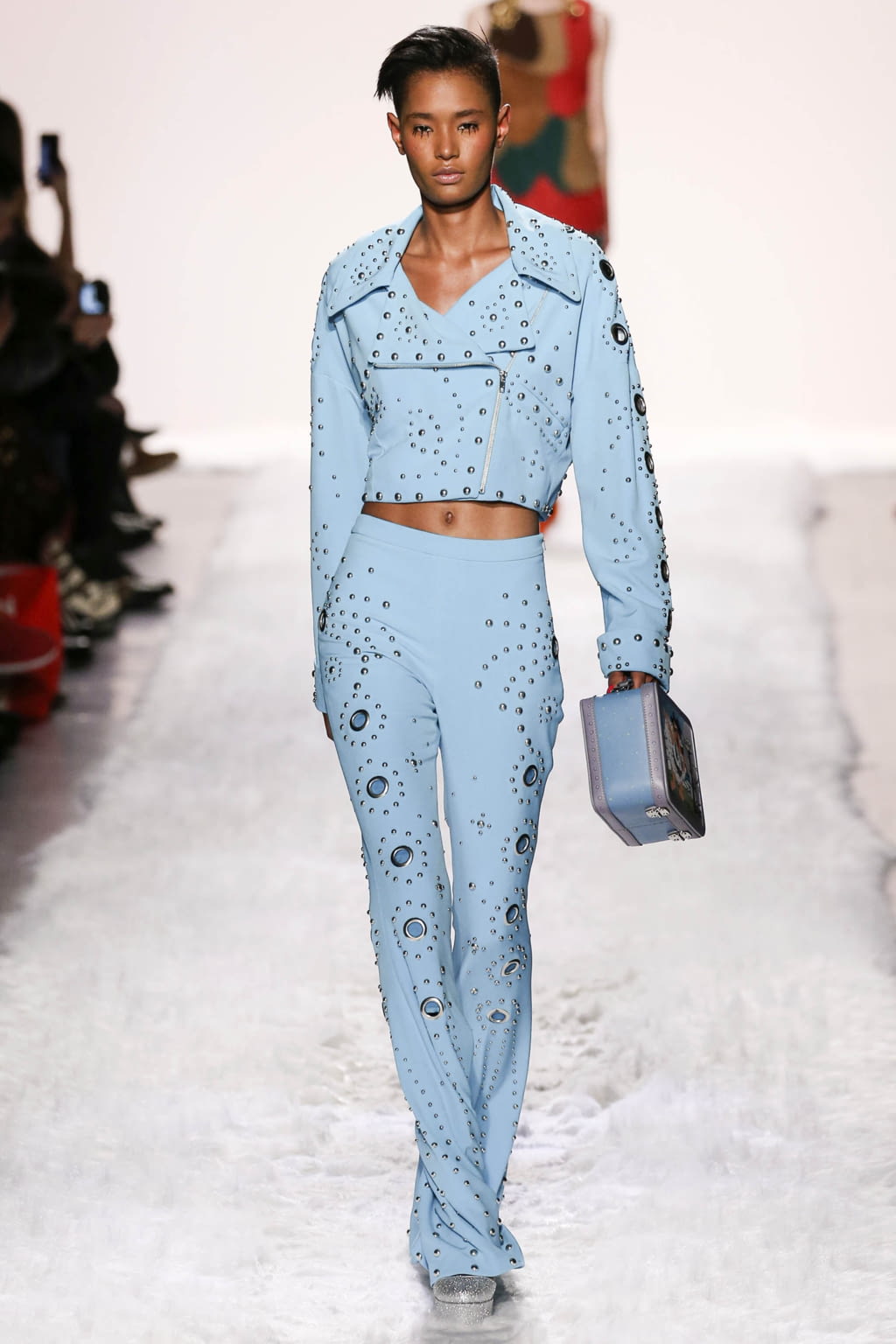 Fashion Week New York Fall/Winter 2017 look 25 from the Jeremy Scott collection 女装