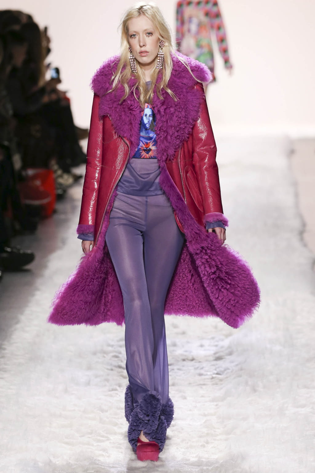Fashion Week New York Fall/Winter 2017 look 37 from the Jeremy Scott collection womenswear