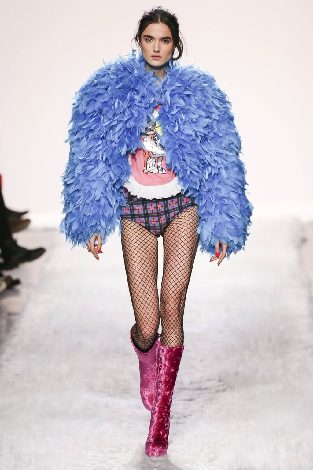 Fashion Week New York Fall/Winter 2017 look 45 from the Jeremy Scott collection womenswear