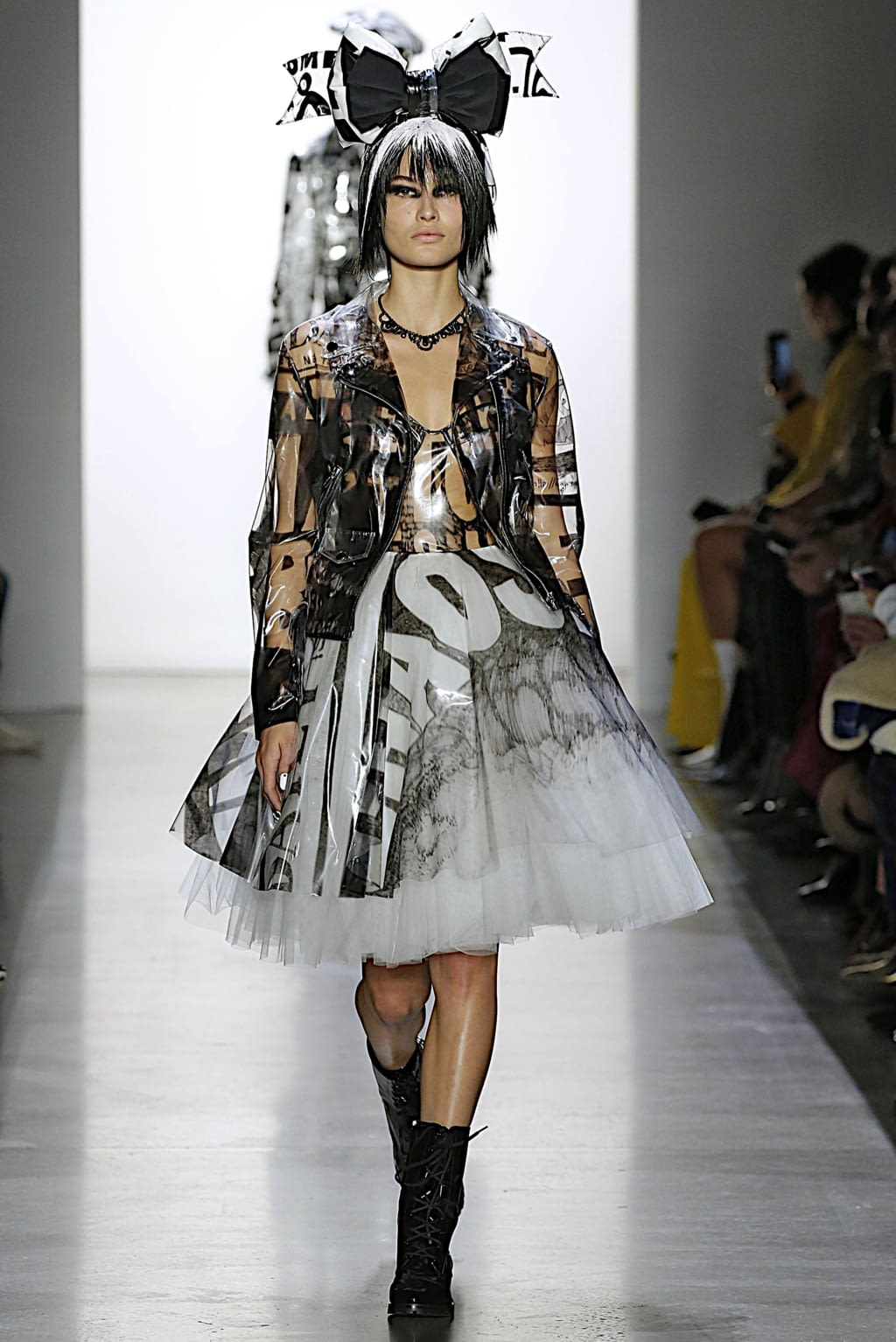 Fashion Week New York Fall/Winter 2019 look 14 from the Jeremy Scott collection womenswear