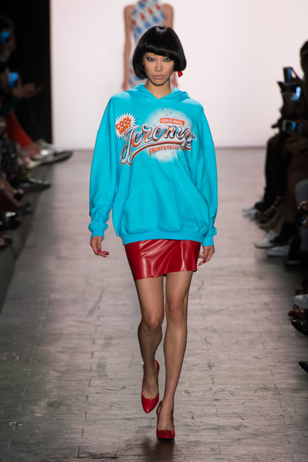 Fashion Week New York Spring/Summer 2017 look 40 de la collection Jeremy Scott womenswear