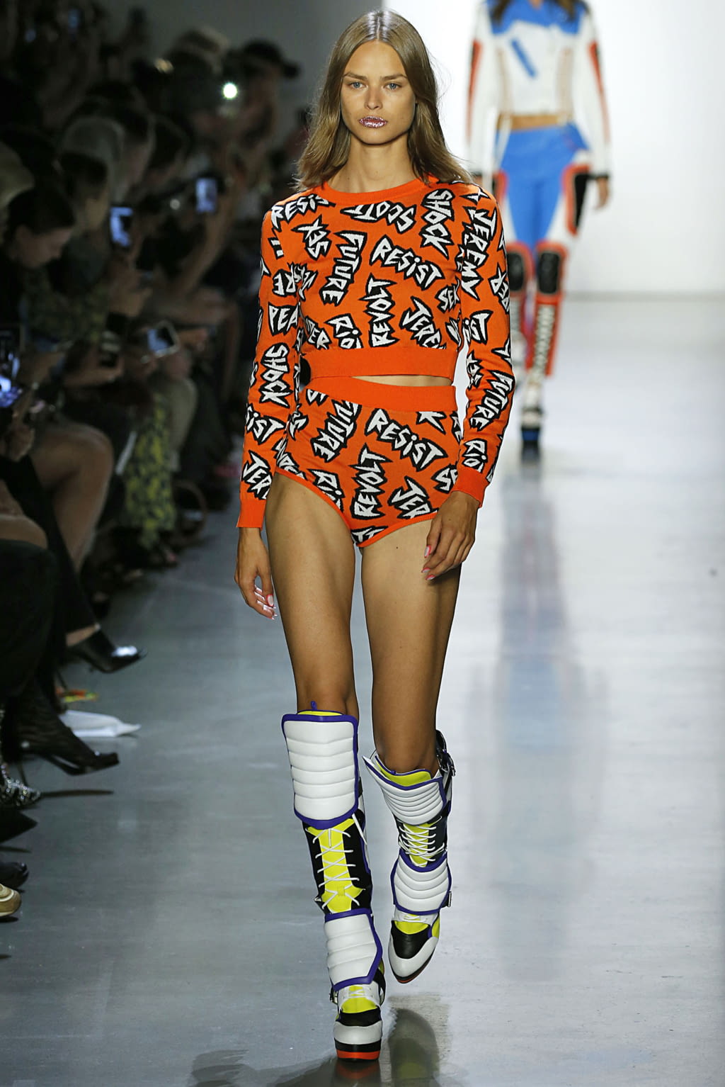 Fashion Week New York Spring/Summer 2019 look 3 de la collection Jeremy Scott womenswear