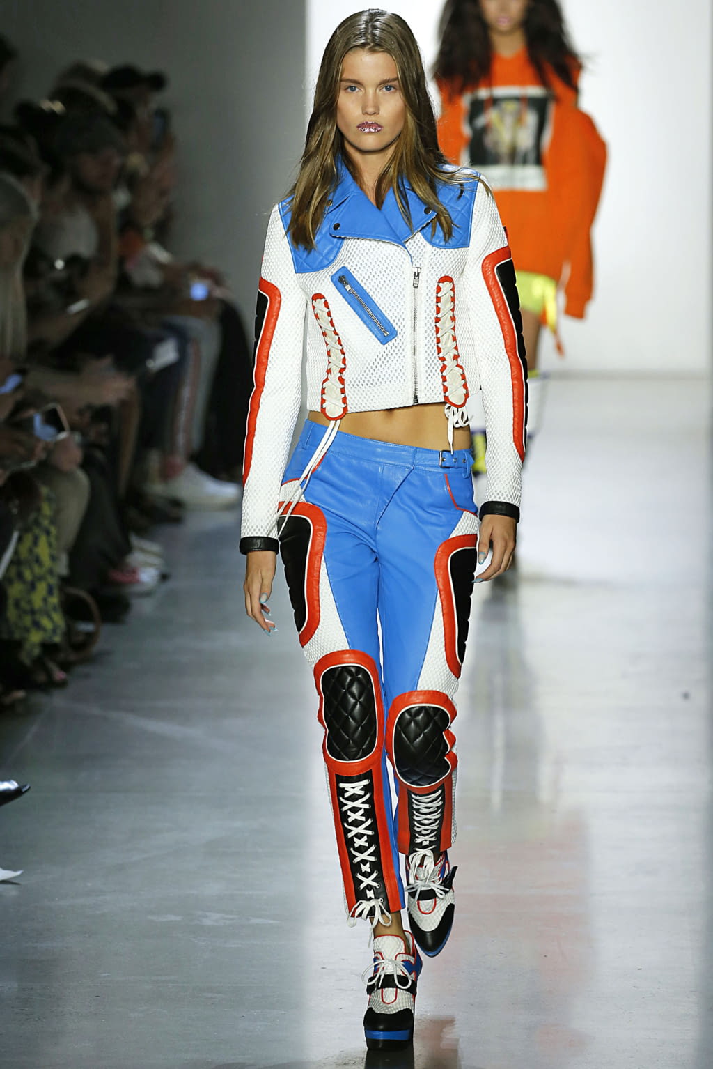 Fashion Week New York Spring/Summer 2019 look 4 from the Jeremy Scott collection womenswear