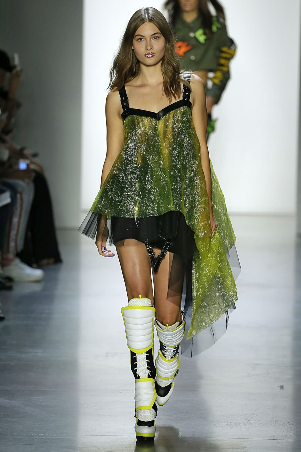 Fashion Week New York Spring/Summer 2019 look 7 from the Jeremy Scott collection womenswear