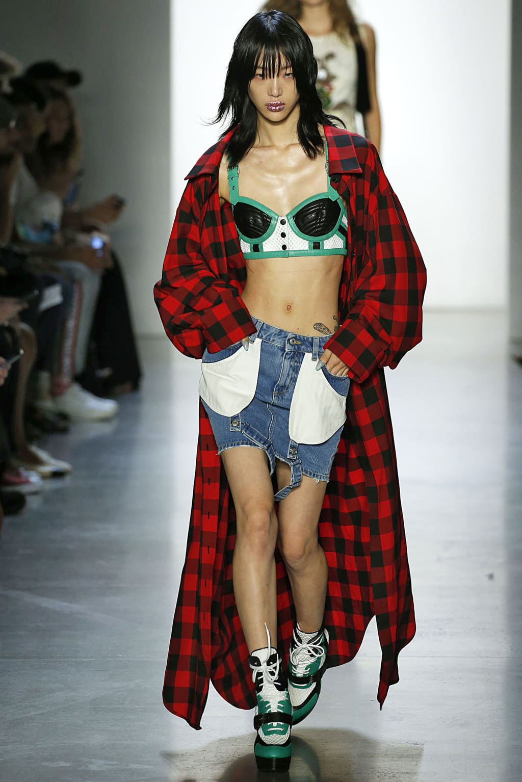 Fashion Week New York Spring/Summer 2019 look 32 de la collection Jeremy Scott womenswear