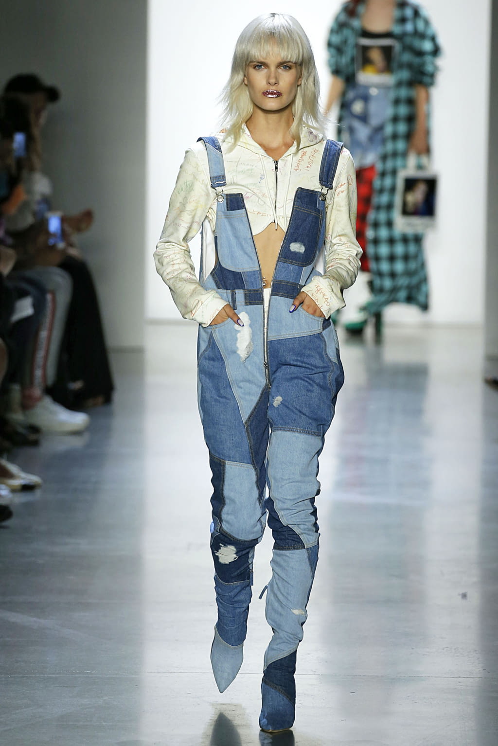 Fashion Week New York Spring/Summer 2019 look 38 de la collection Jeremy Scott womenswear