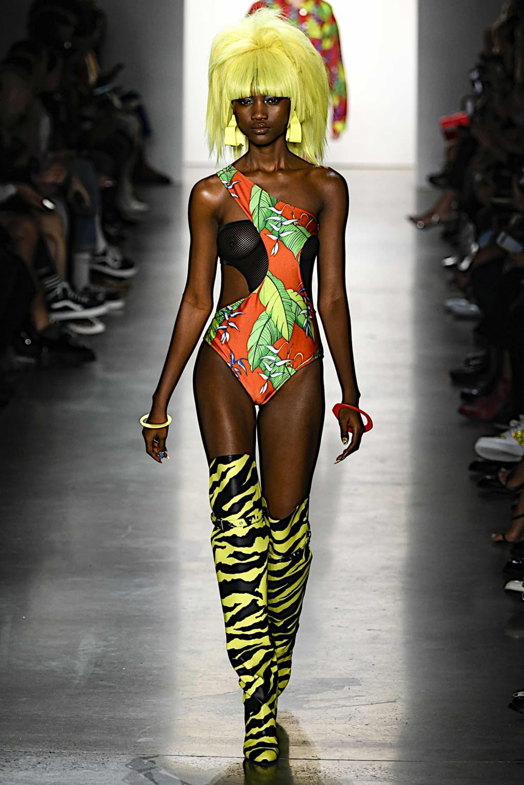 Fashion Week New York Spring/Summer 2020 look 26 from the Jeremy Scott collection womenswear
