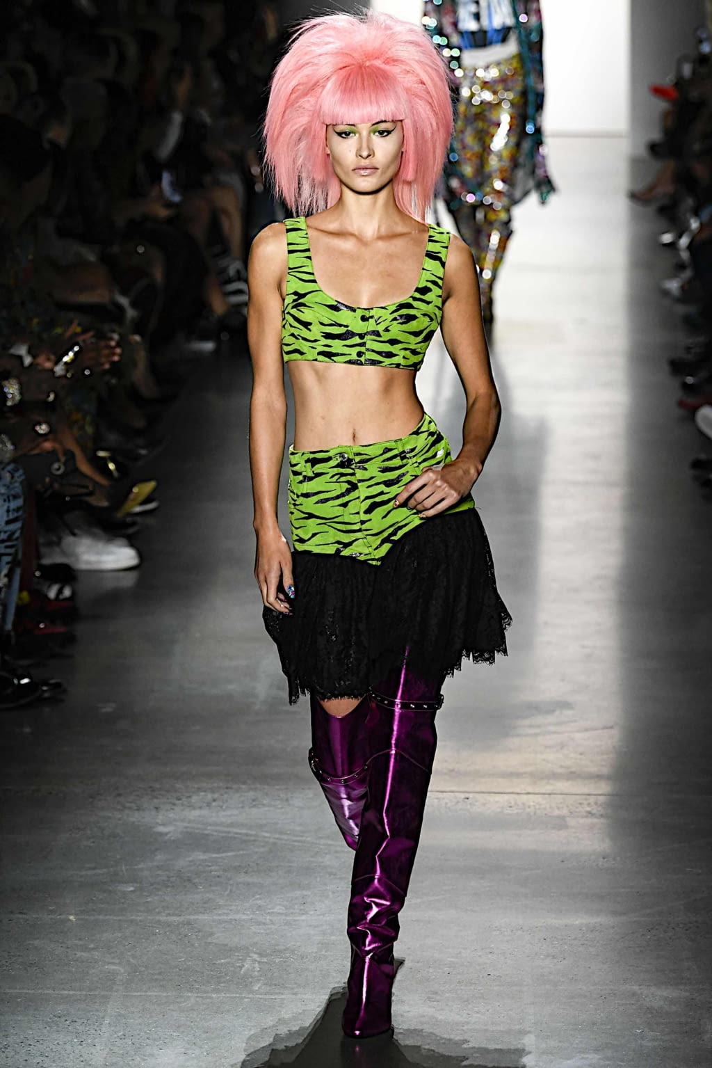 Fashion Week New York Spring/Summer 2020 look 30 de la collection Jeremy Scott womenswear