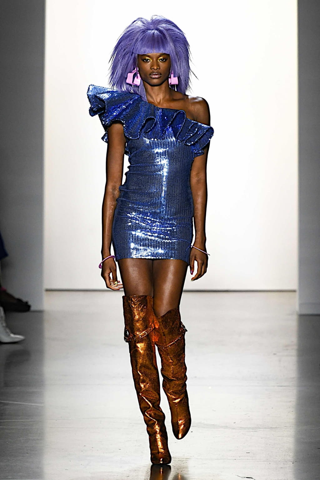 Fashion Week New York Spring/Summer 2020 look 51 from the Jeremy Scott collection womenswear