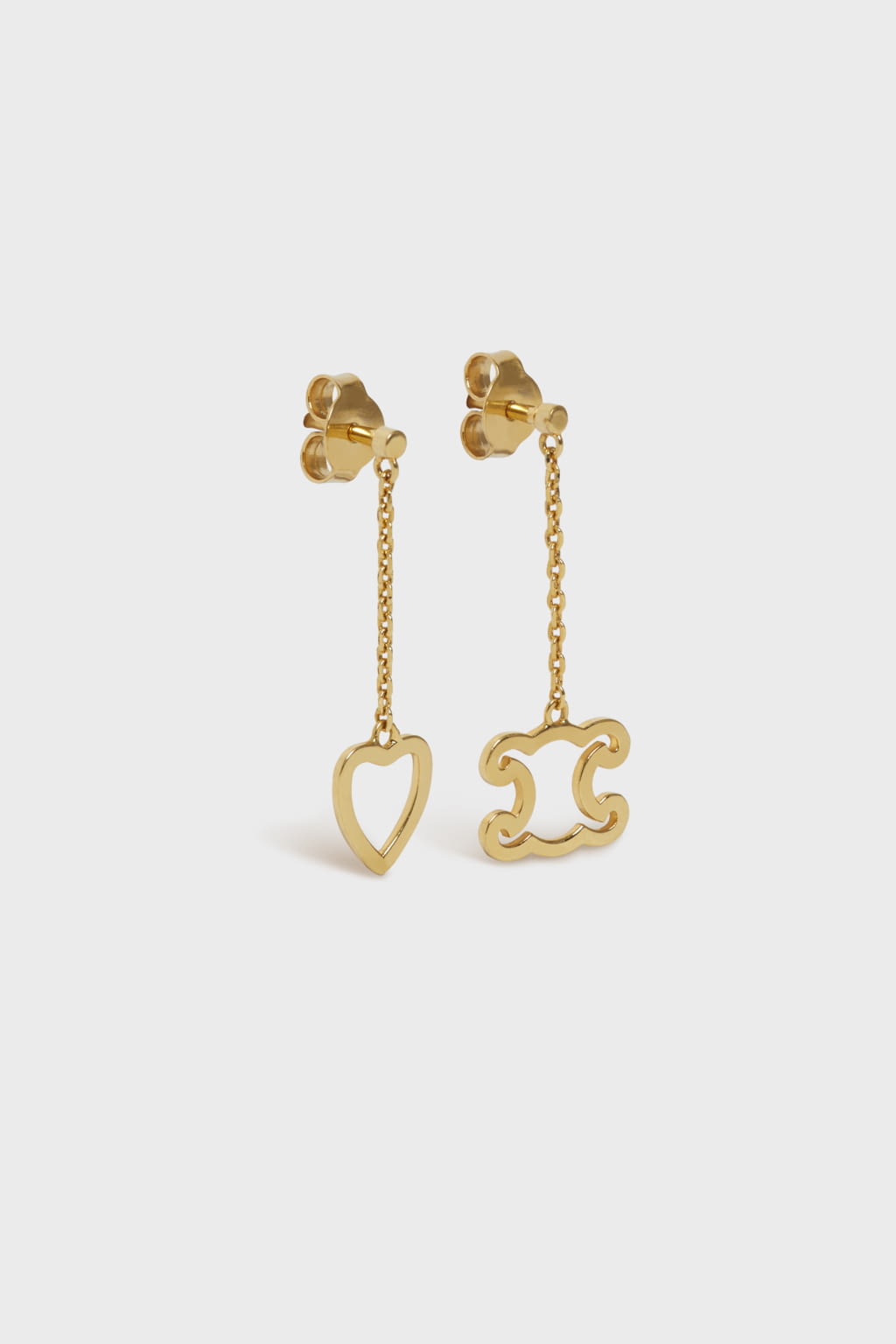 Fashion Week Paris Spring/Summer 2022 look 66 from the Celine collection womenswear accessories