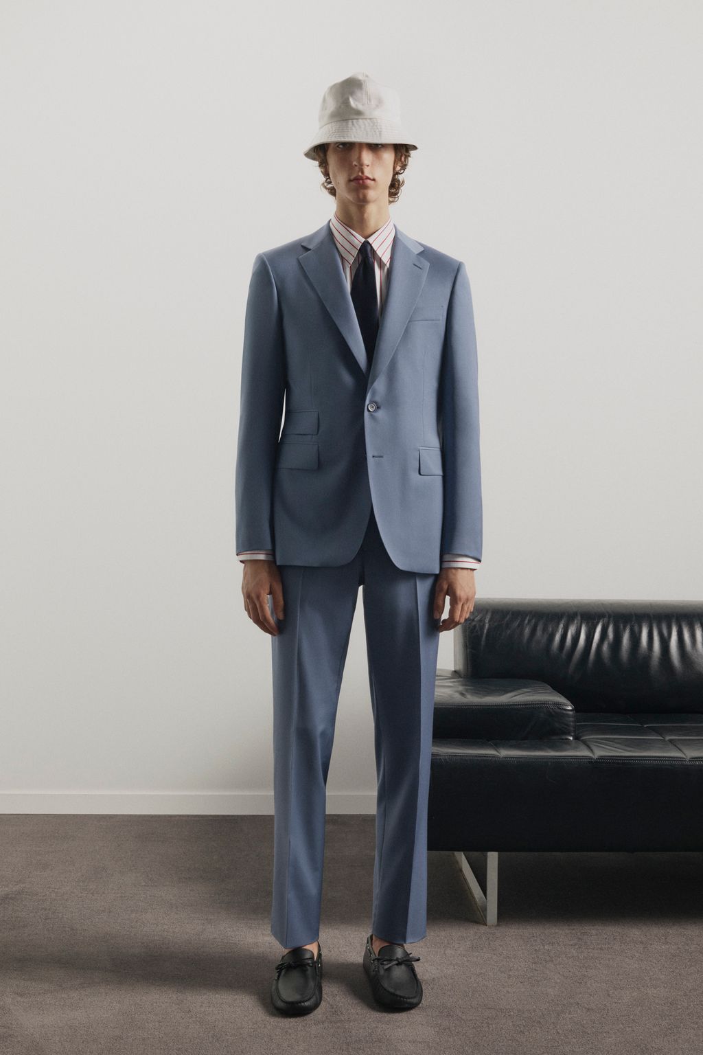 Fashion Week Paris Spring/Summer 2023 look 11 from the Fursac collection menswear