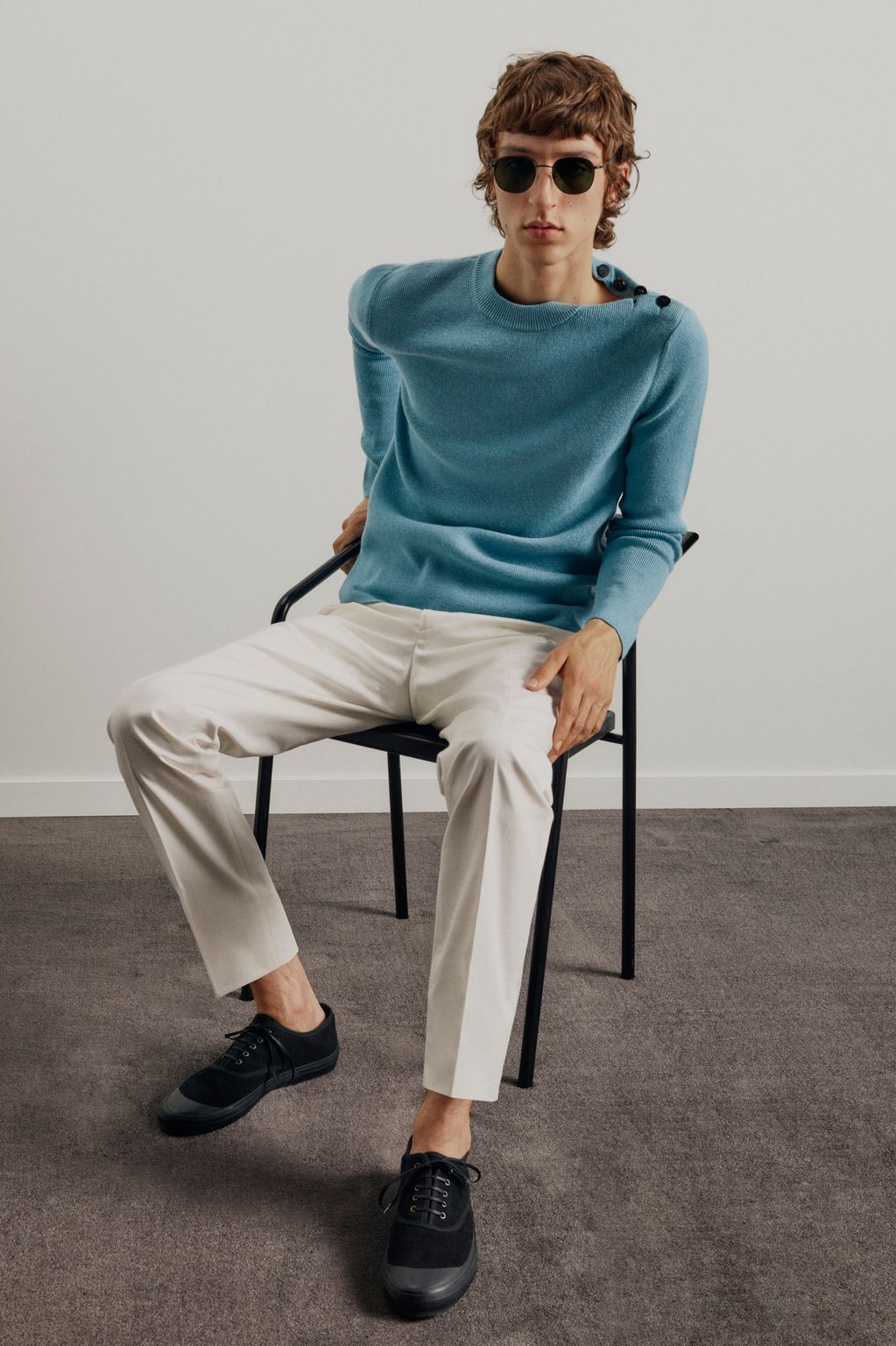 Fashion Week Paris Spring/Summer 2023 look 23 from the Fursac collection menswear