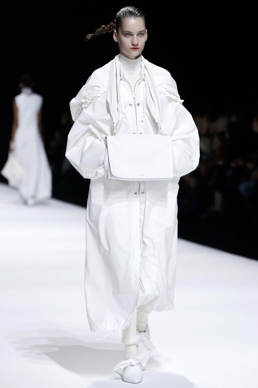 Fashion Week Milan Fall/Winter 2018 look 9 from the Jil Sander collection womenswear