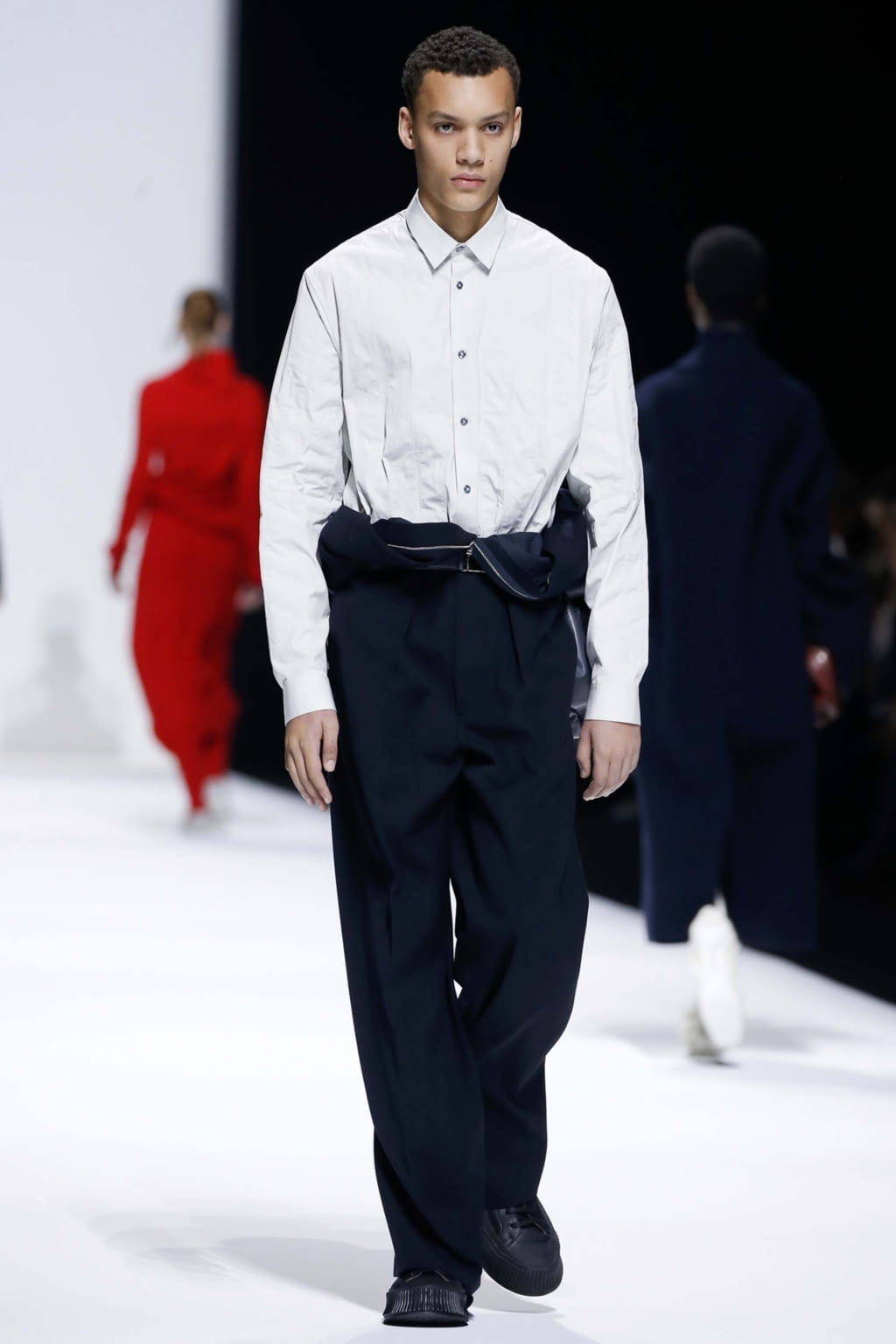 Fashion Week Milan Fall/Winter 2018 look 30 from the Jil Sander collection womenswear