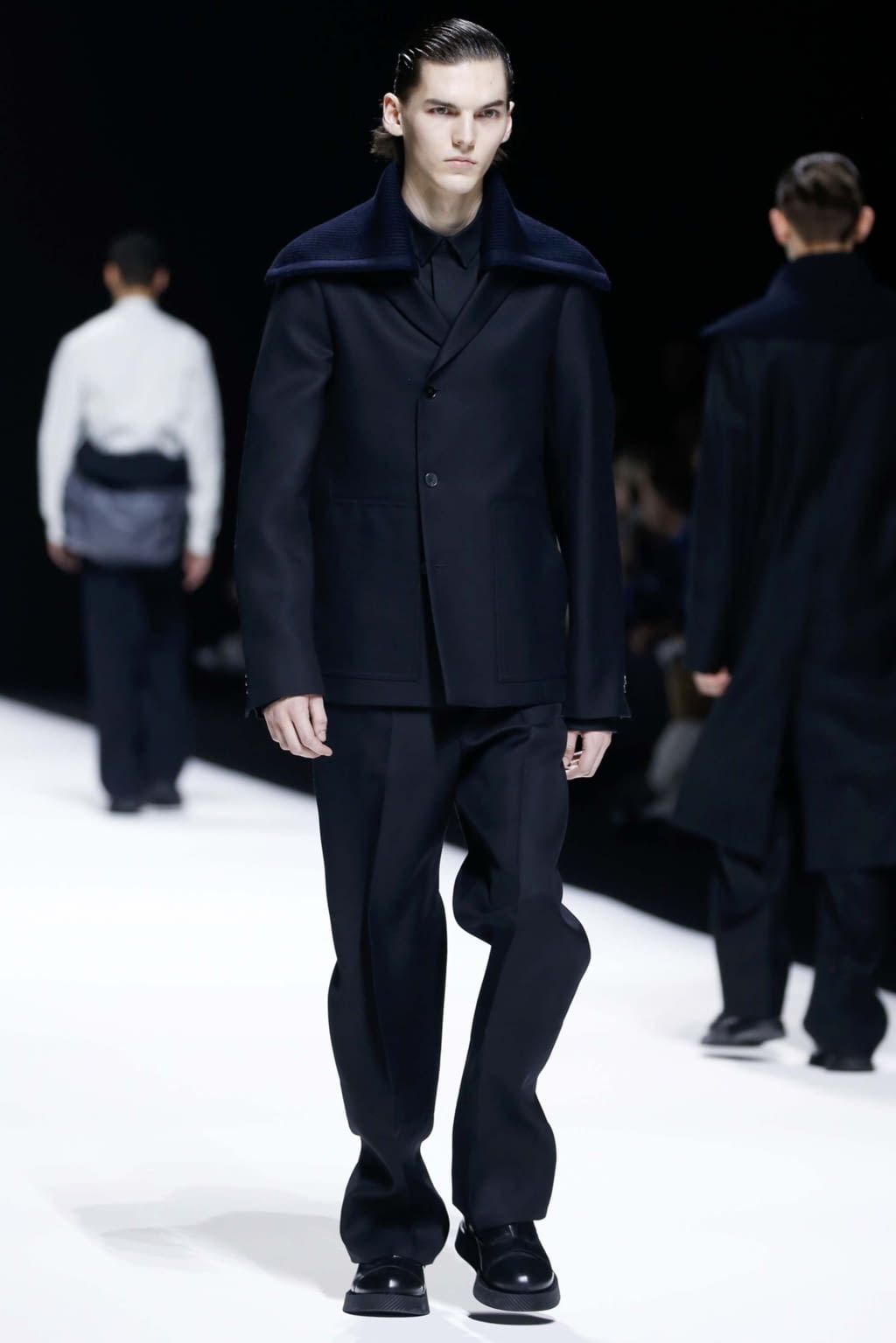 Fashion Week Milan Fall/Winter 2018 look 32 from the Jil Sander collection 女装
