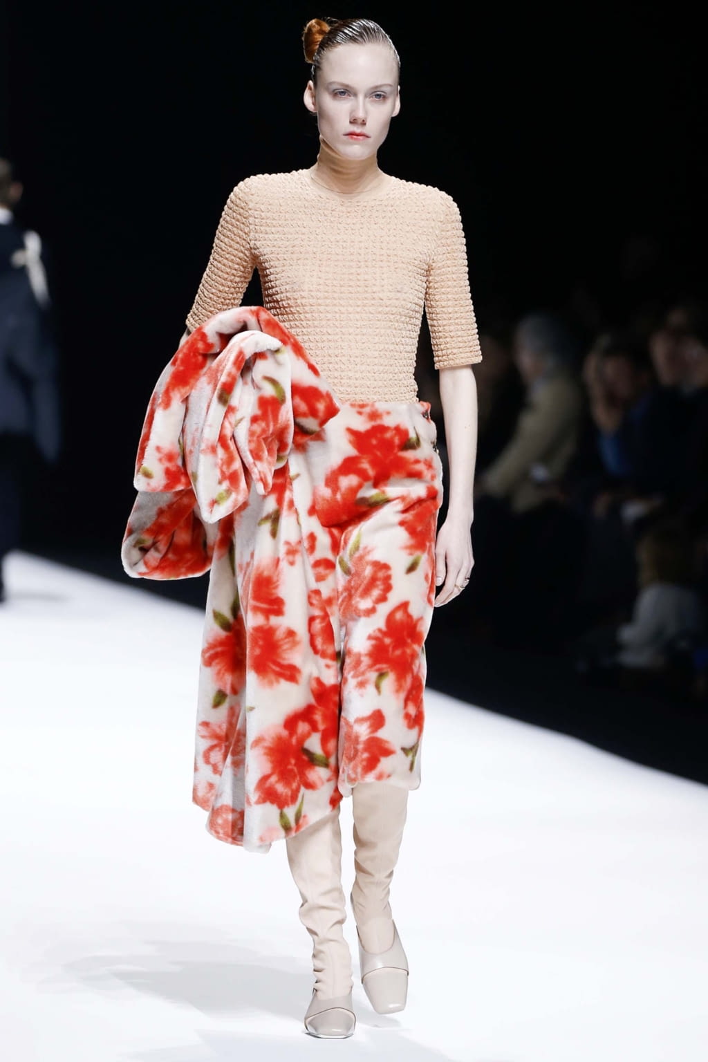 Fashion Week Milan Fall/Winter 2018 look 36 from the Jil Sander collection womenswear