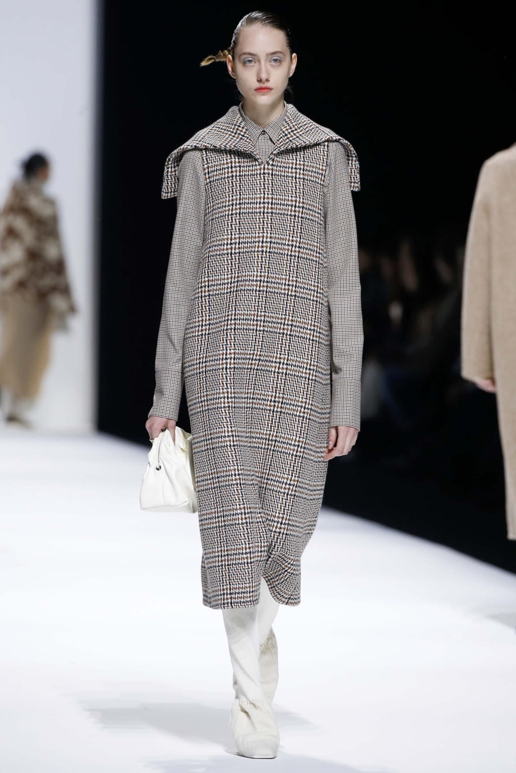 Fashion Week Milan Fall/Winter 2018 look 43 from the Jil Sander collection 女装