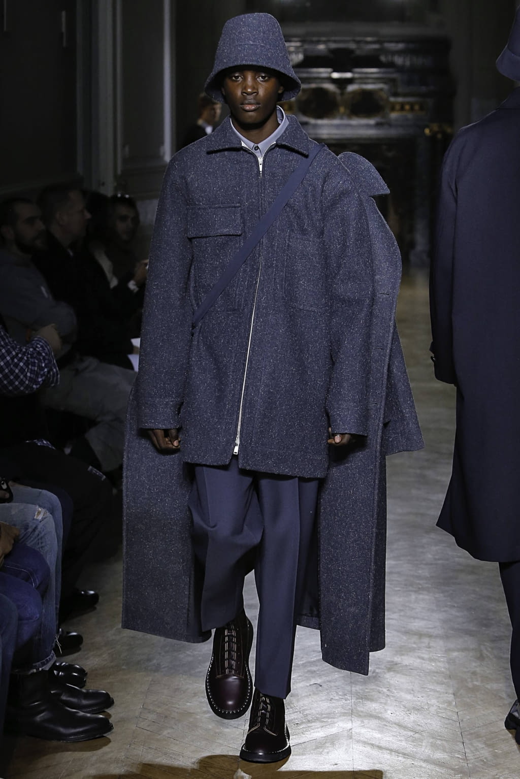 Fashion Week Paris Fall/Winter 2019 look 5 from the Jil Sander collection menswear