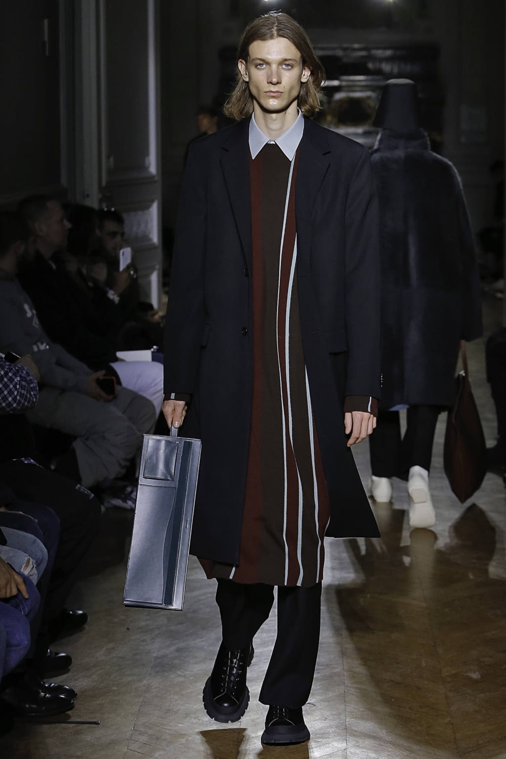 Fashion Week Paris Fall/Winter 2019 look 35 from the Jil Sander collection menswear
