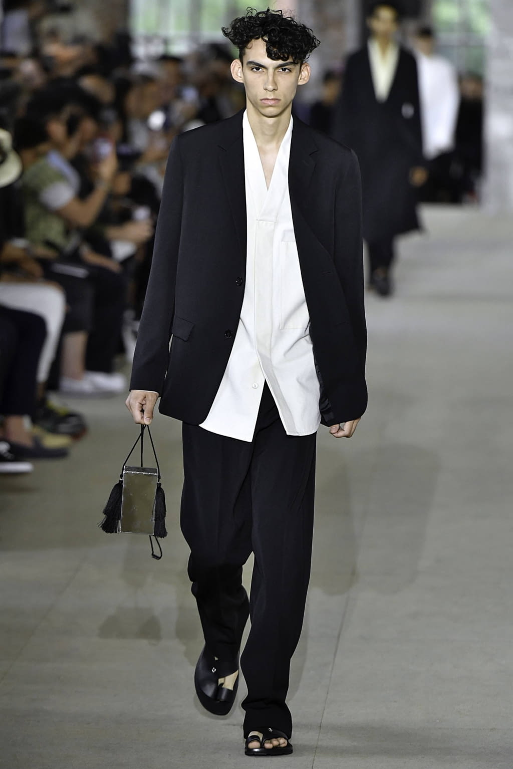 Fashion Week Paris Spring/Summer 2020 look 1 from the Jil Sander collection menswear