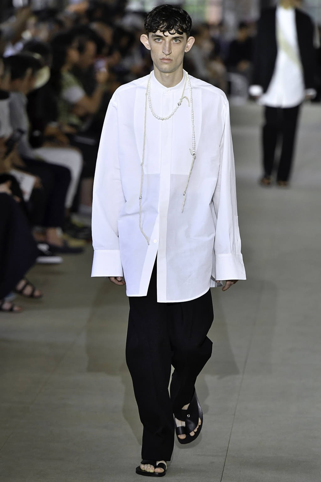 Fashion Week Paris Spring/Summer 2020 look 3 from the Jil Sander collection 男装