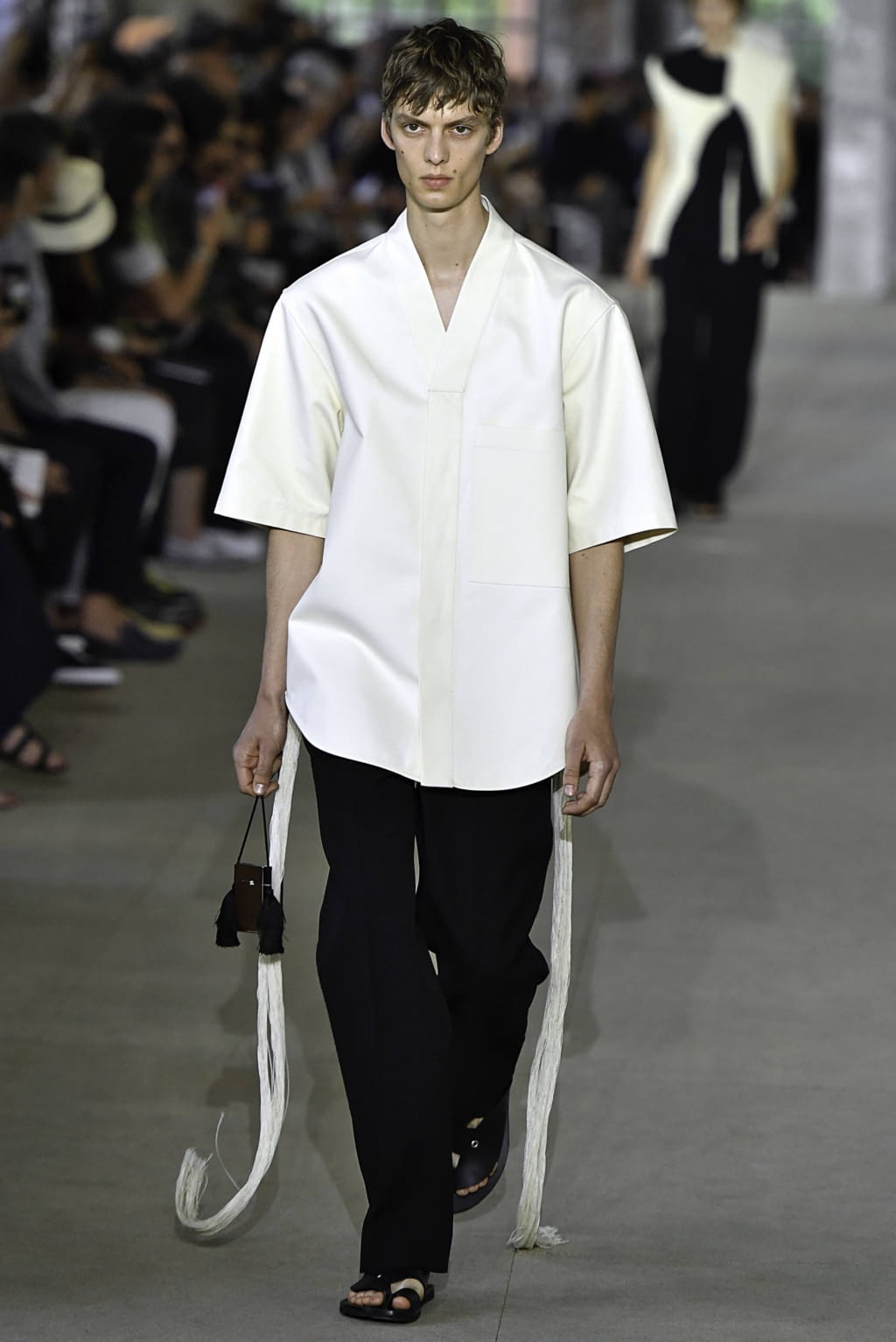 Fashion Week Paris Spring/Summer 2020 look 5 from the Jil Sander collection menswear