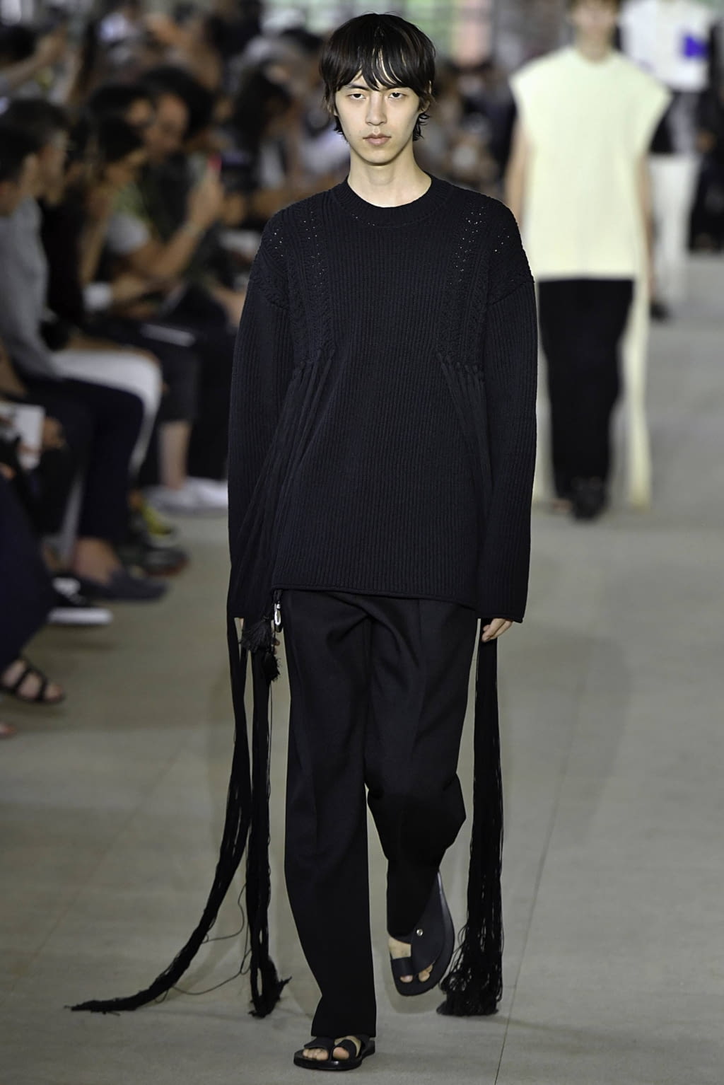 Fashion Week Paris Spring/Summer 2020 look 8 from the Jil Sander collection 男装