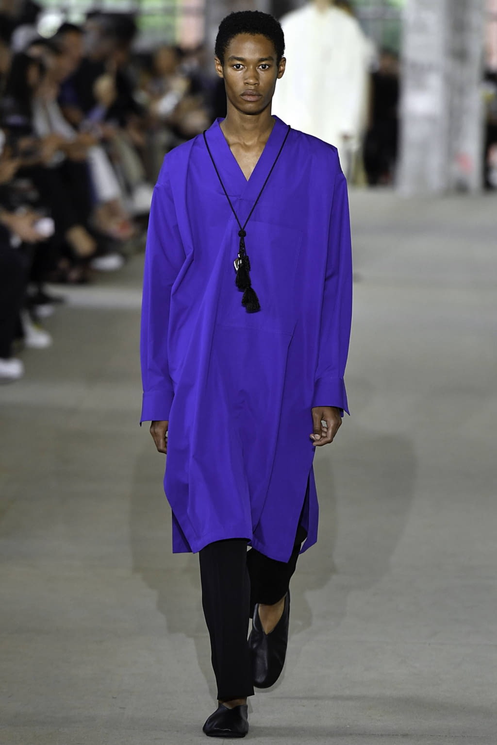 Fashion Week Paris Spring/Summer 2020 look 12 from the Jil Sander collection menswear