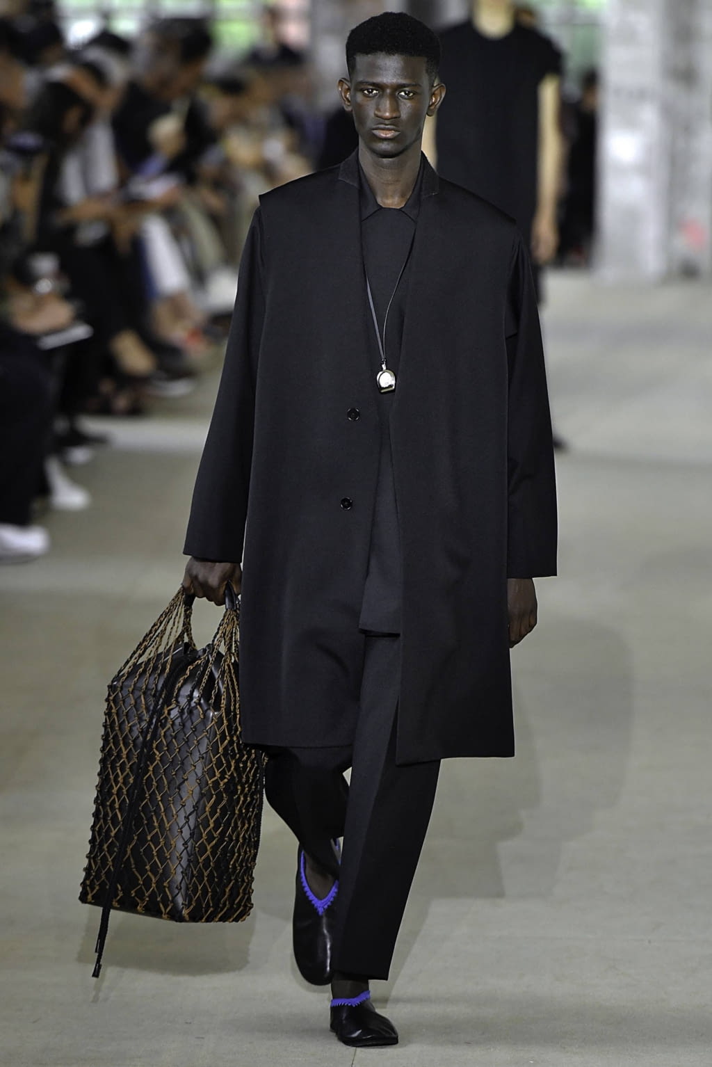 Fashion Week Paris Spring/Summer 2020 look 15 from the Jil Sander collection menswear