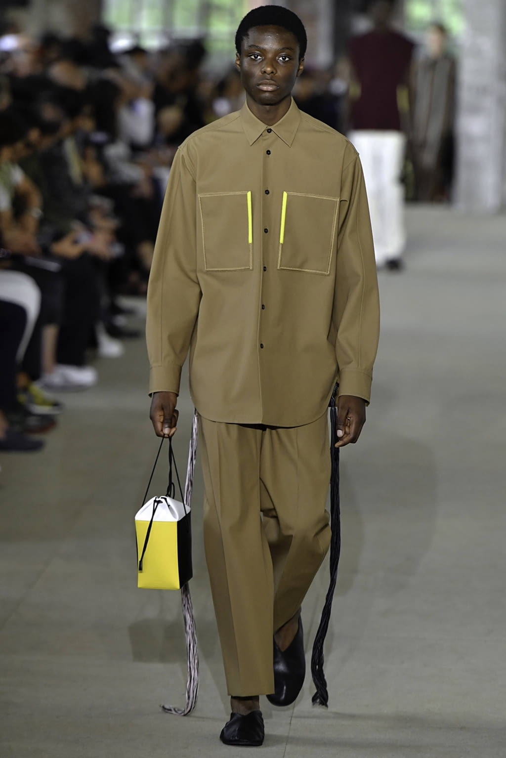 Fashion Week Paris Spring/Summer 2020 look 23 from the Jil Sander collection menswear