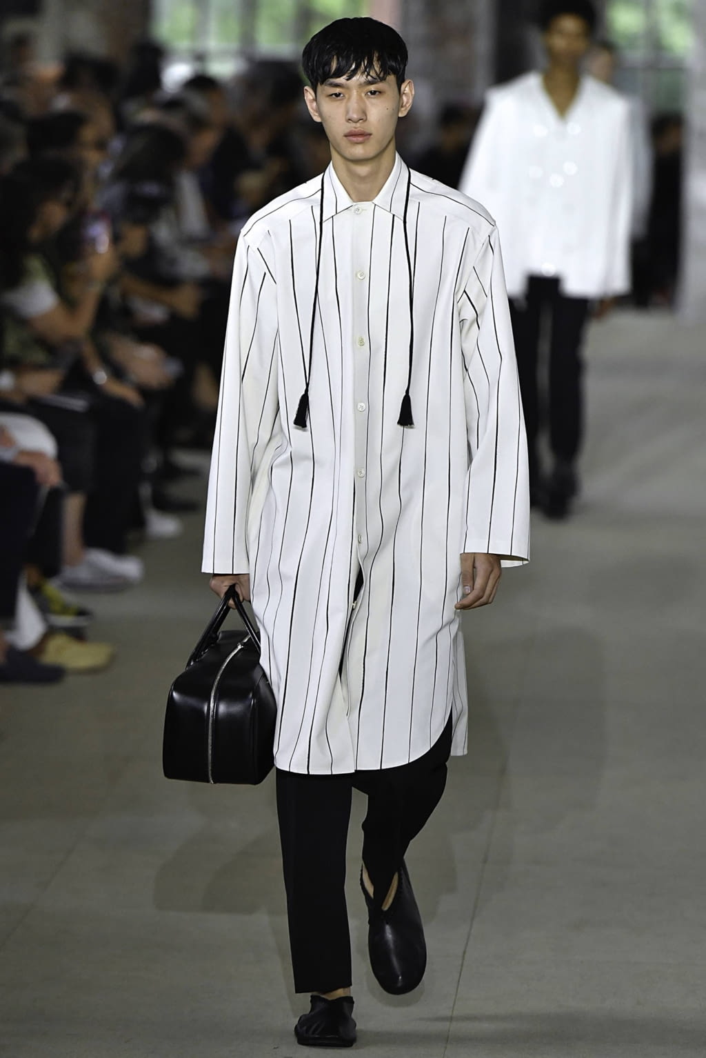 Fashion Week Paris Spring/Summer 2020 look 29 from the Jil Sander collection menswear