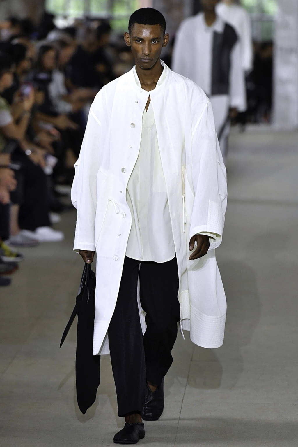 Fashion Week Paris Spring/Summer 2020 look 35 from the Jil Sander collection menswear