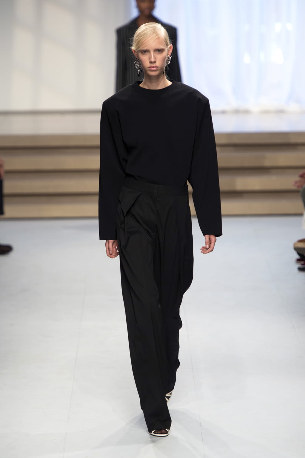 Fashion Week Milan Spring/Summer 2017 look 5 from the Jil Sander collection 女装