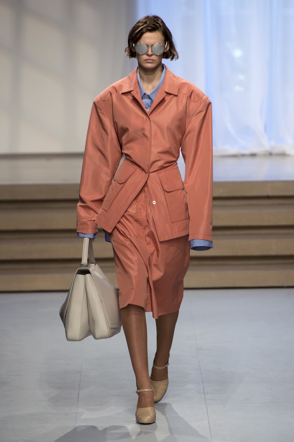 Fashion Week Milan Spring/Summer 2017 look 41 from the Jil Sander collection womenswear