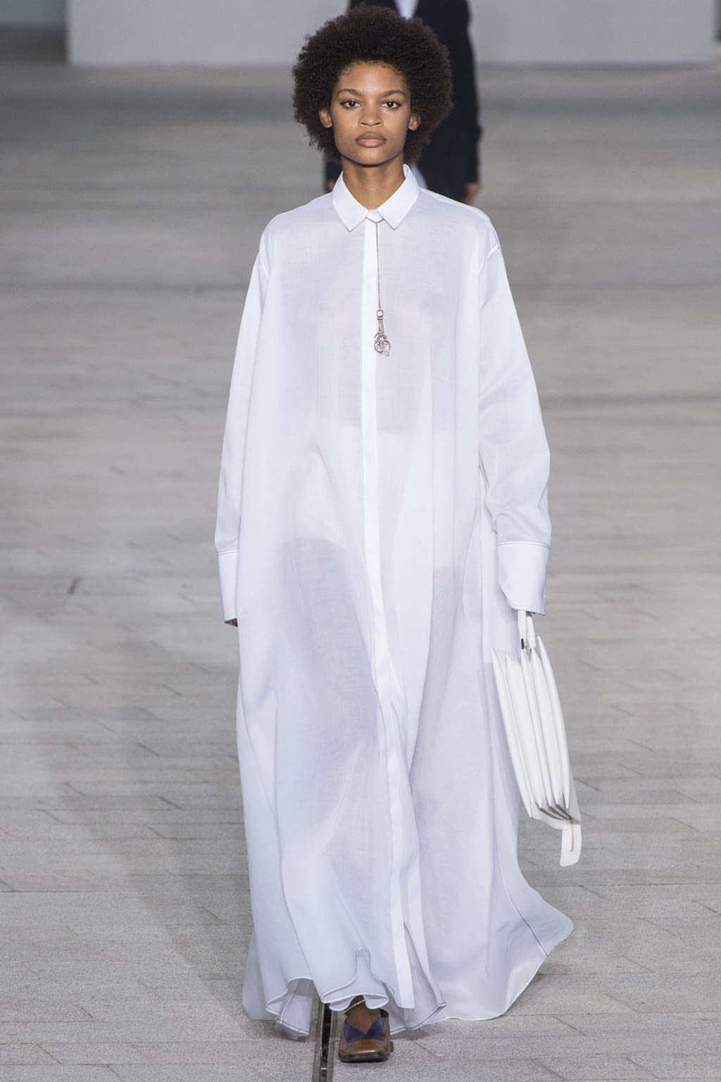 Fashion Week Milan Spring/Summer 2018 look 2 from the Jil Sander collection womenswear